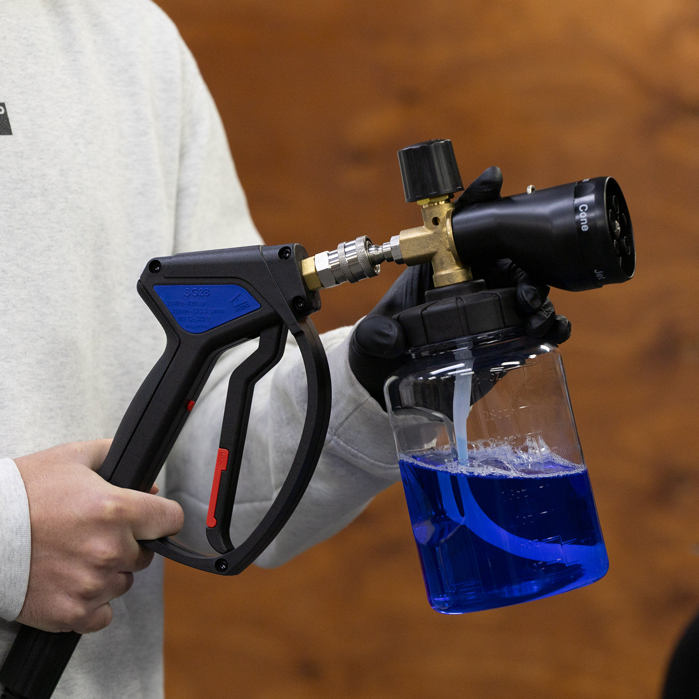 MTM SG28 short gun in use with snow foam