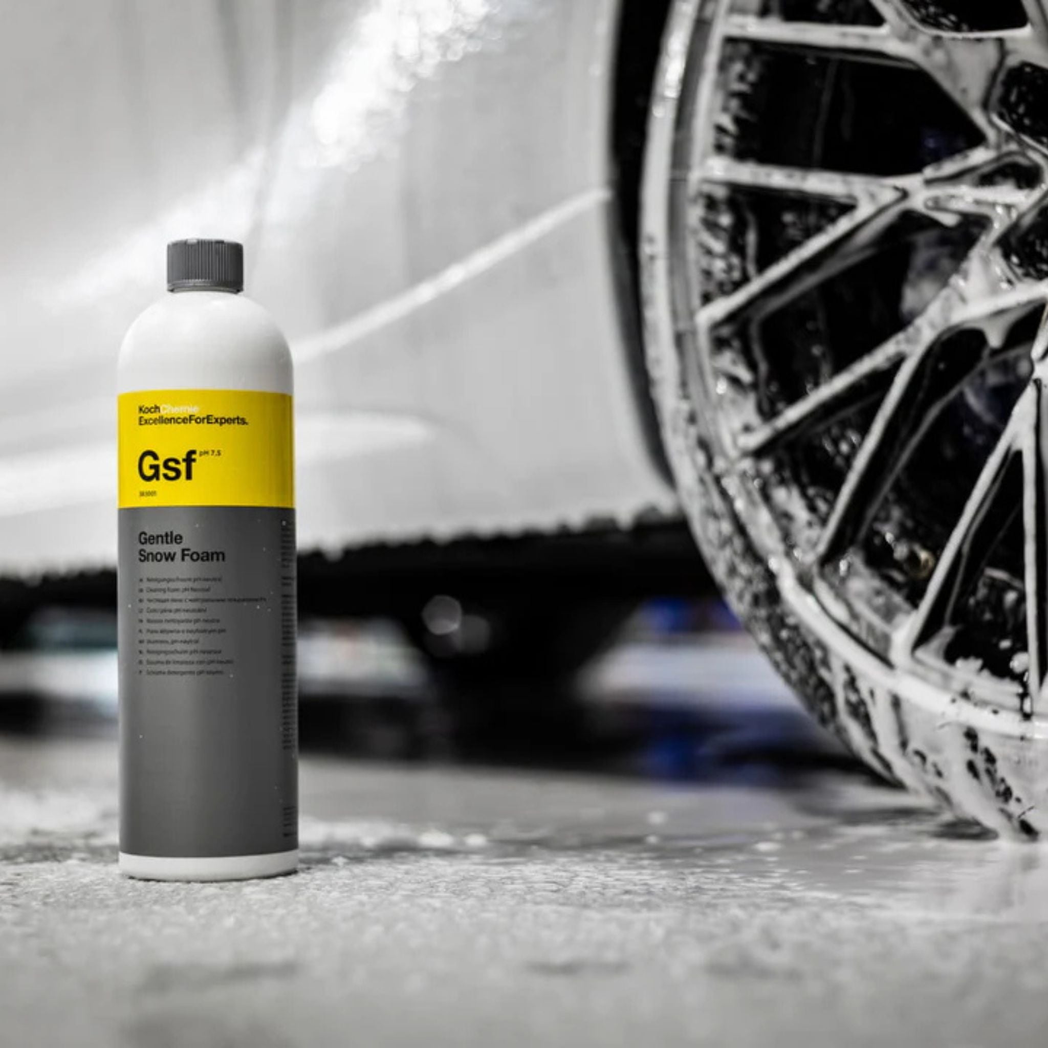 Close up of Koch Chemie GSF snow foam clinging to vehicle surface to loosen dirt