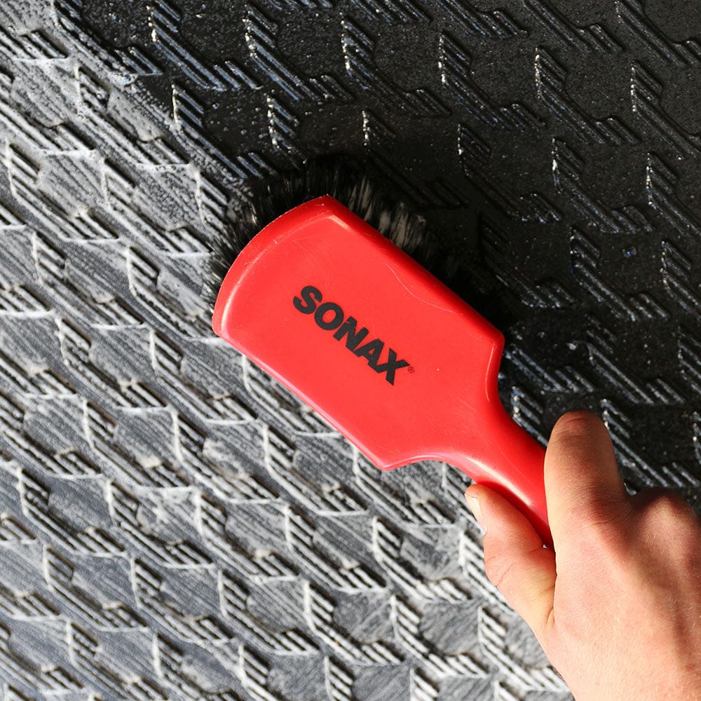 SONAX Intensive Cleaning Brush - Alpha Details