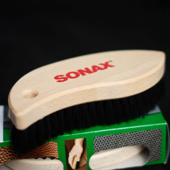 SONAX Textile + Leather Brush - Alpha Details