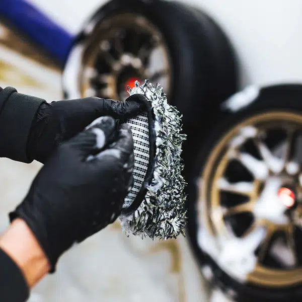 The Rag Company CYCLONE ULTRA WHEEL Mitts (2 Pack) - Alpha Details