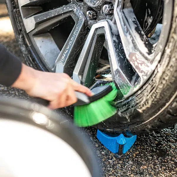 The Rag Company SOFT GRIP Wheel & Body Brush - Alpha Details
