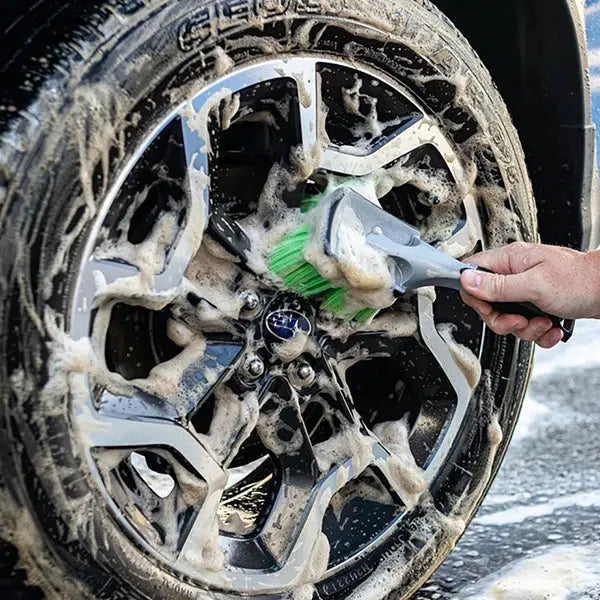 The Rag Company SOFT GRIP Wheel & Body Brush - Alpha Details