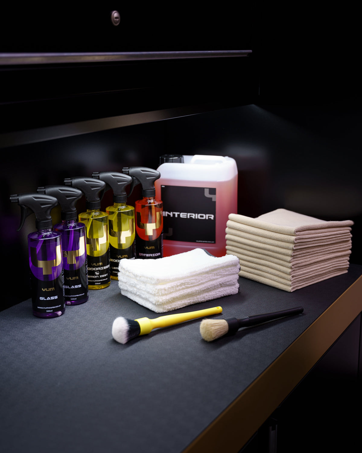 Yum Cars Interior Cleaning Package contents