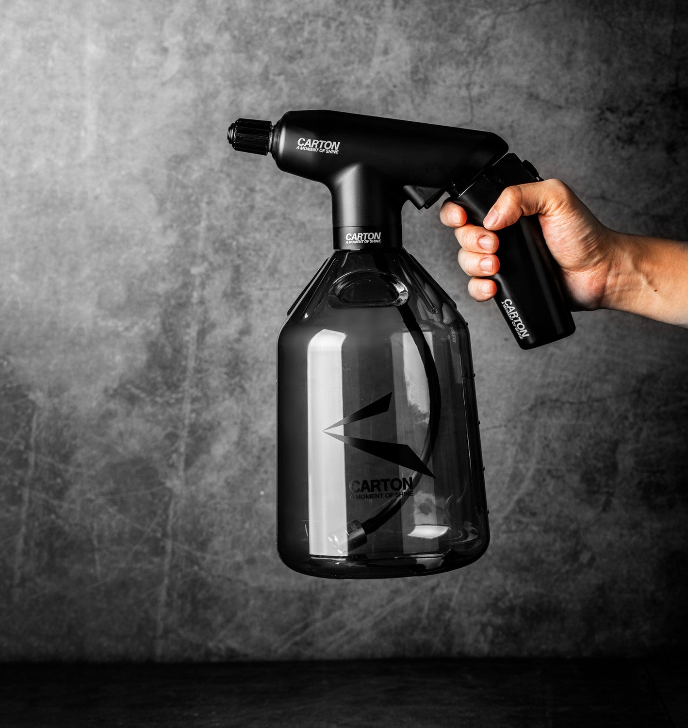 Carton EP.03 replacement bottle cap — sprayer pictured for reference