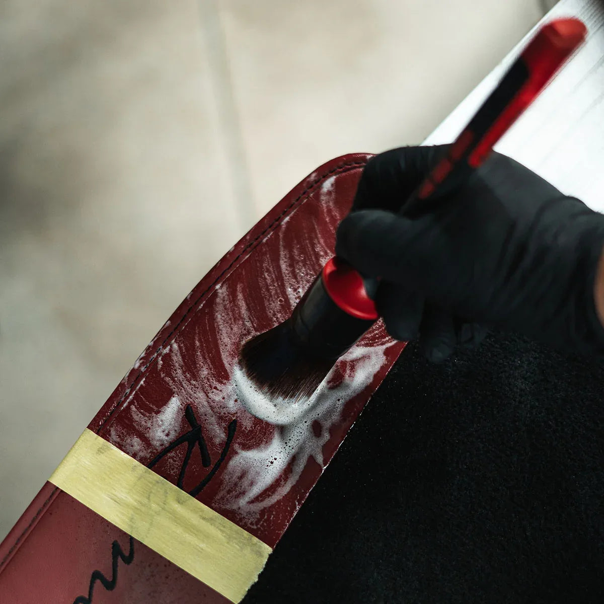 Labocosmetica DÈRMA 2.0 Leather Cleaner - Alpha Details