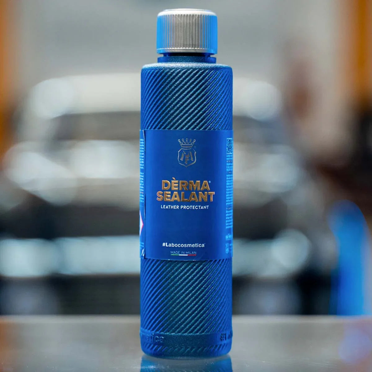 Labocosmetica DÈRMA Leather Sealant - Alpha Details