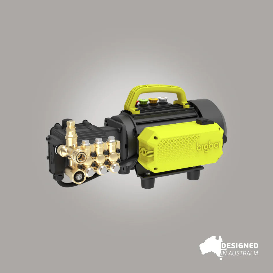 Bigboi WASHR TRADIE pressure washer unit close-up showing brass triplex pump head and 1300 PSI motor