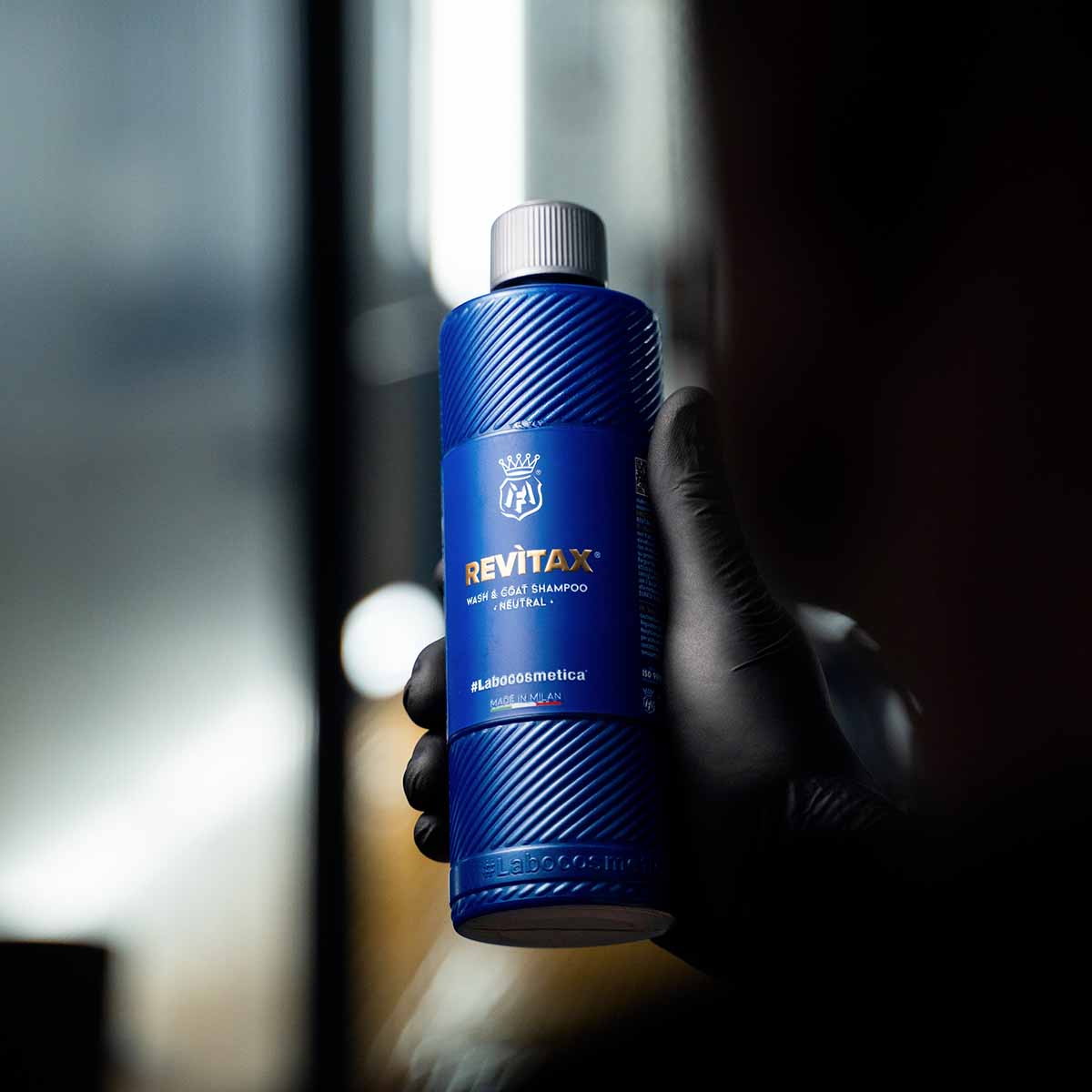 Labocosmetica REVÌTAX | Wash & Coat Shampoo - Alpha Details