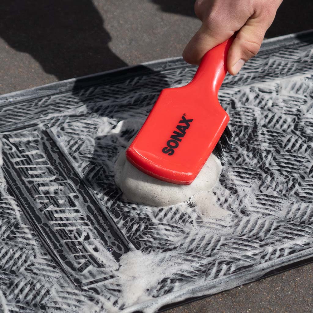 SONAX Intensive Cleaning Brush - Alpha Details