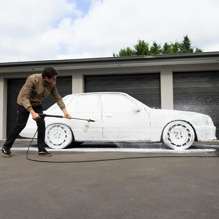 SONAX XTREME Rich Foam Shampoo