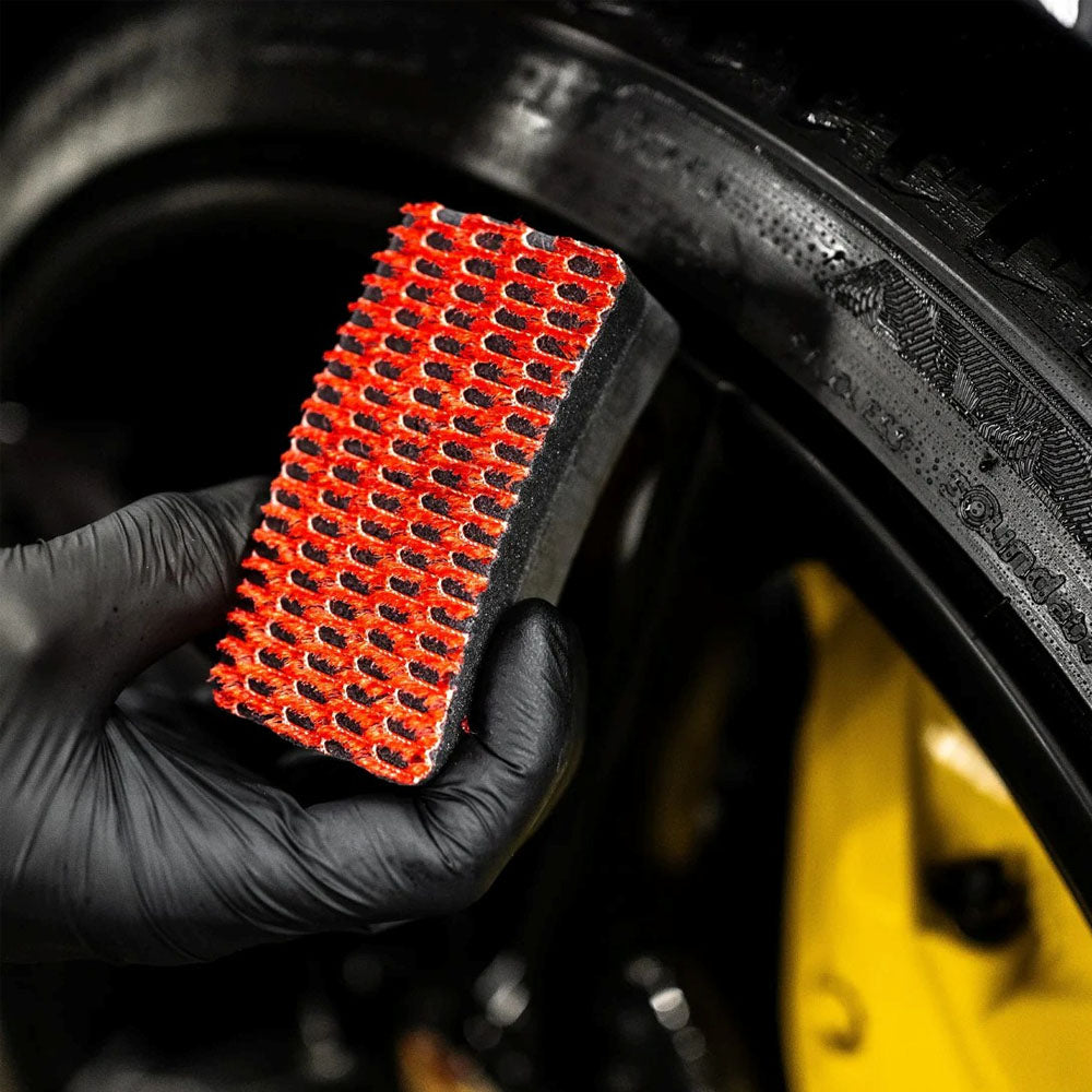 Soft99 DiGloss Kamitoré Tire Brush — packaging detail 3