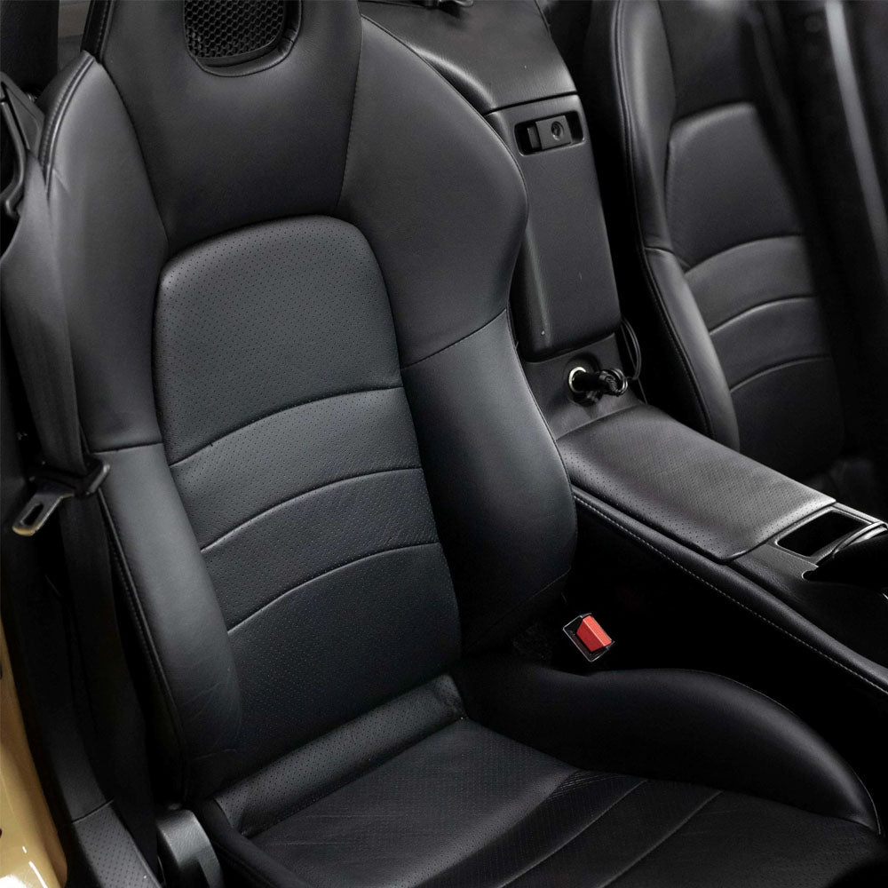 Soft99 Leather Seat Cleaner — packaging detail 4