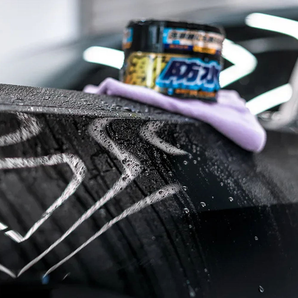 Soft99 Water Block Wax - Dark & Metallic — official Japanese retail packaging